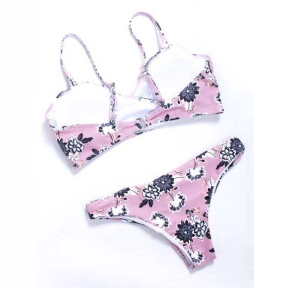 Lilac Floral Bikini Set - Picture 3 of 3